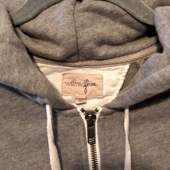 Aritzia poncho sweater - Picture 2 of 6